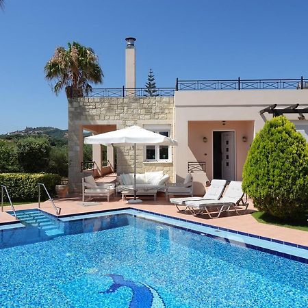 Villa Harriet Maria With Pool And Ocean View Kolimbari, Chania Kolymbari Exterior photo